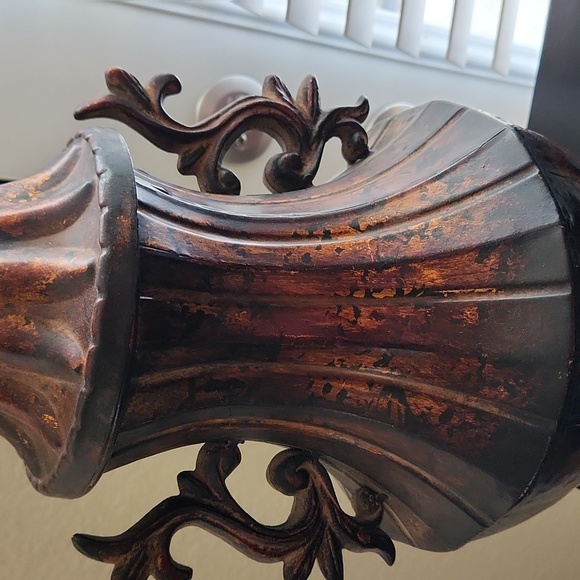 Decorate metal urn with lid - Picture 2 of 8